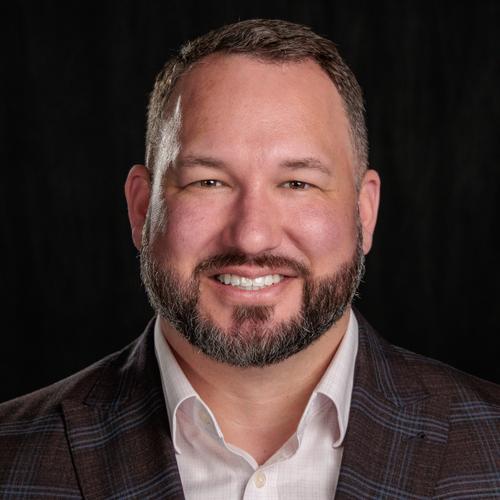 Headshot of Matthew Campbell.