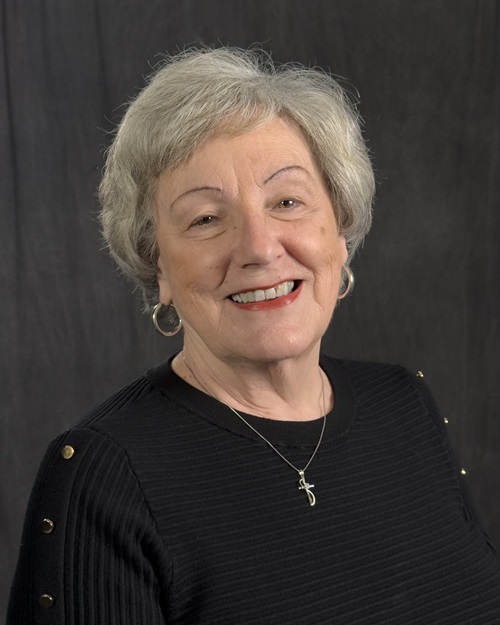 Portrait photo of Sandra Gauvin.